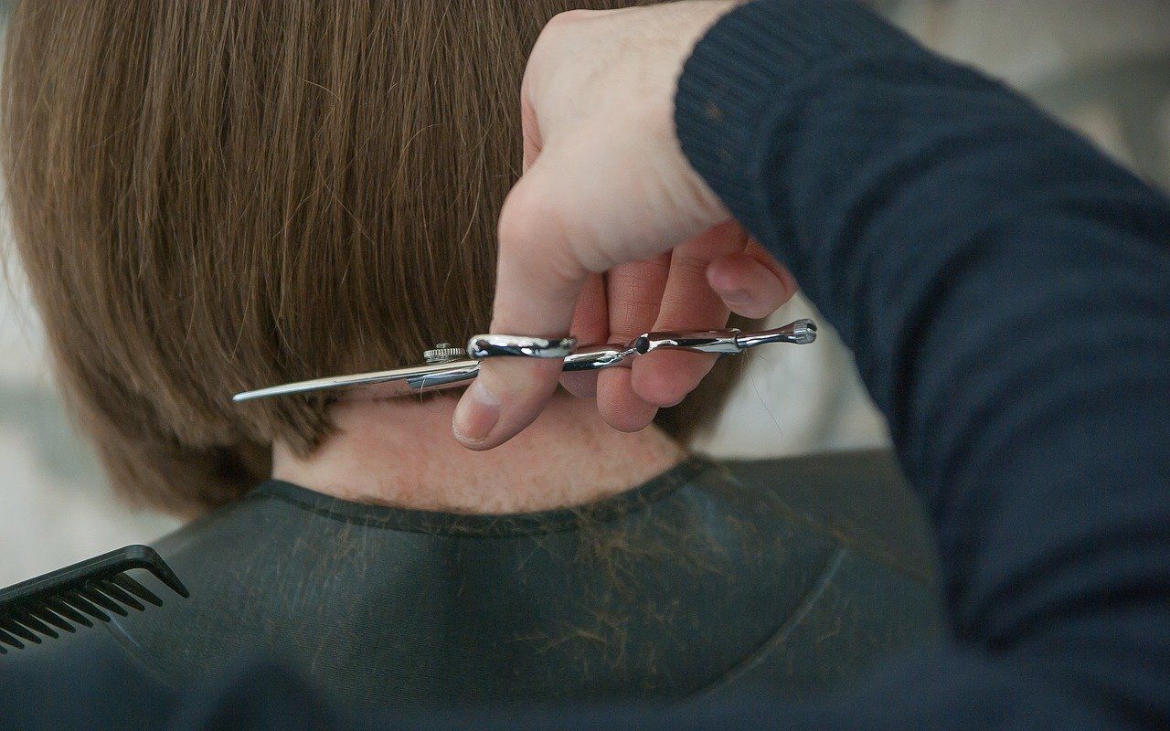hairdresser-3173438_1280.jpg