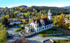 rozhledna-a-hotel-petrin-1-j.jpg